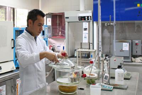 PUC lanza concursos para conectar la academia con la industria